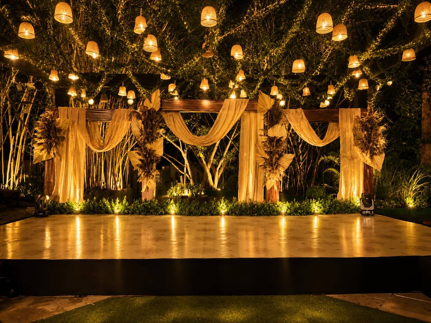A Kalyanam in a Garden: Sharanya & Vishal at MG Magnus (Miraya Greens), Bangalore